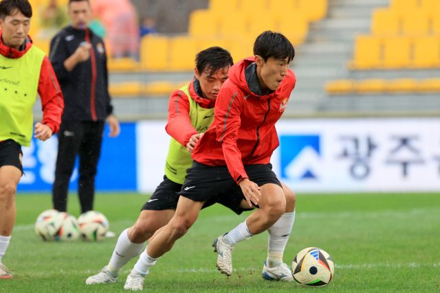 김진야 선수(26)가 지난해 10월11일 경기에 앞서 몸을 풀고 있다. 서울FC제공