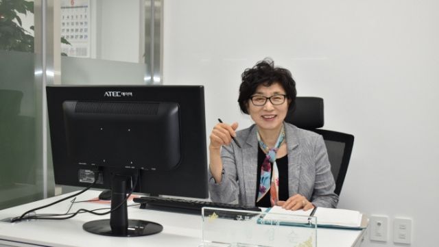 정성순 군포역전시장 상인회장. 윤덕흥기자