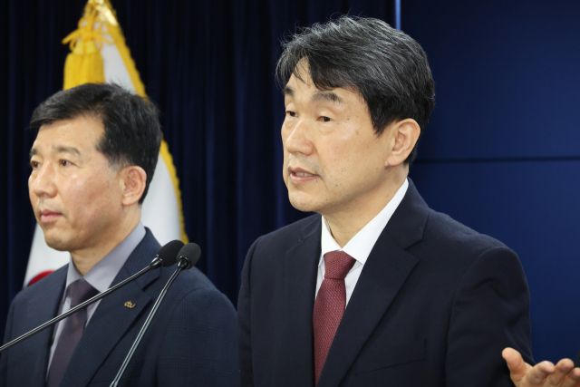 지난 7일 이주호 부총리 겸 교육부 장관이 서울 종로구 정부서울청사에서 학생 복귀 및 의대교육 정상화 브리핑을 하고 있다. 연합뉴스