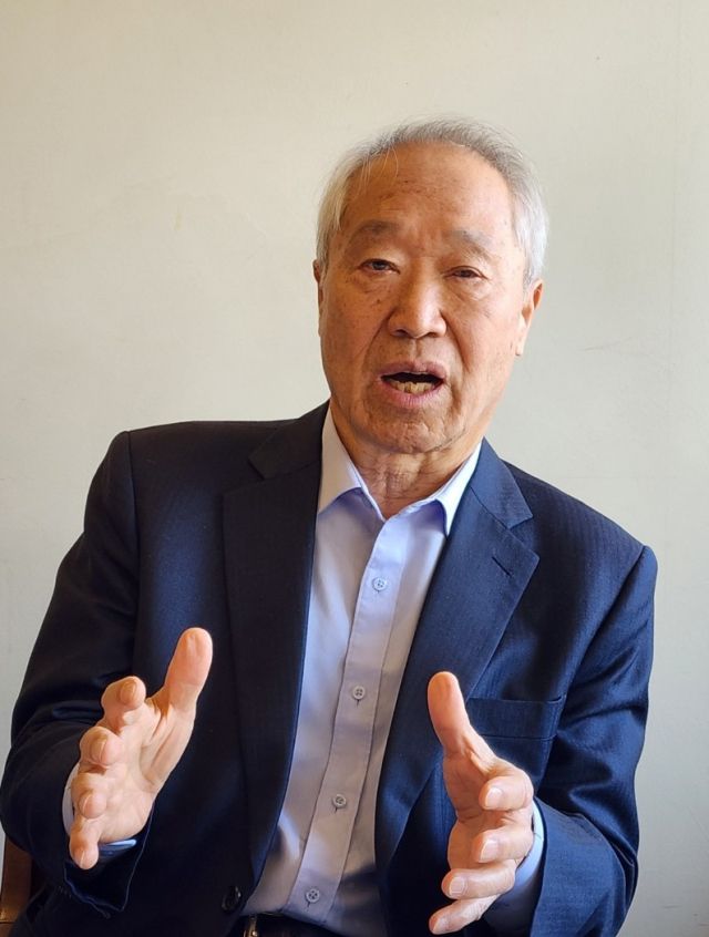 이귀복 ㈔인천항발전협의회 회장(78). 이병기기자