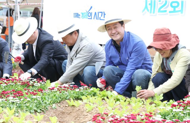 김진경 의장, 제2회 경기도 도시농업의 날 행사 참석…도시농업의 가치 주목. 경기도의회 제공