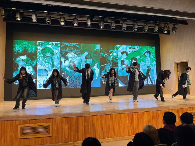 한국애니메이션고 2025 만화 출판기념회가 진행되고 있다. 한국애니고 제공