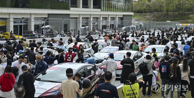 2025 오네 슈퍼레이스 챔피언십 개막 첫 날 [포토뉴스]