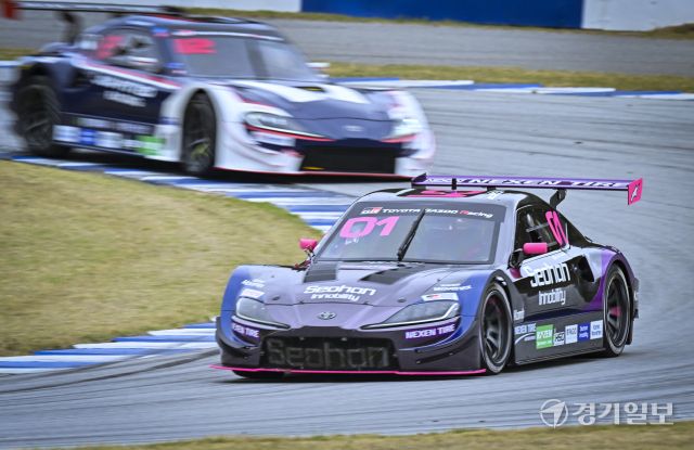 2025 오네 슈퍼레이스 챔피언십 개막 첫 날 [포토뉴스]