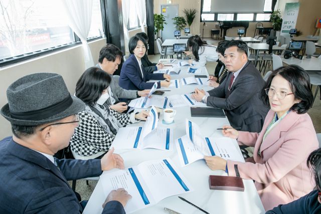 화성특례시 복합문화관광특구 추진 연구회가 지난 1일 1차 간담회를 진행했다. 화성특례시의회 제공