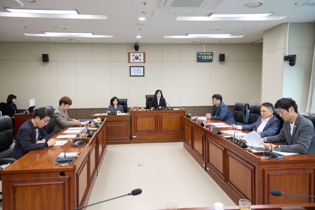 지난달 31일 오전 용인특례시의회 의회운영위원회 회의가 진행되고 있다. 용인특례시의회 제공