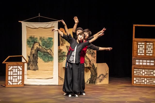‘꼬마 장승 가출기’ 공연 무대 모습. 경기국악원 제공
