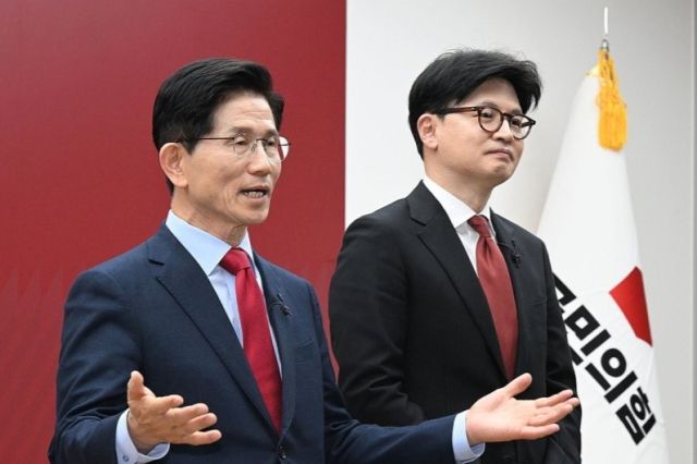 국민의힘 김문수, 한동훈 대선 경선 후보. 연합뉴스