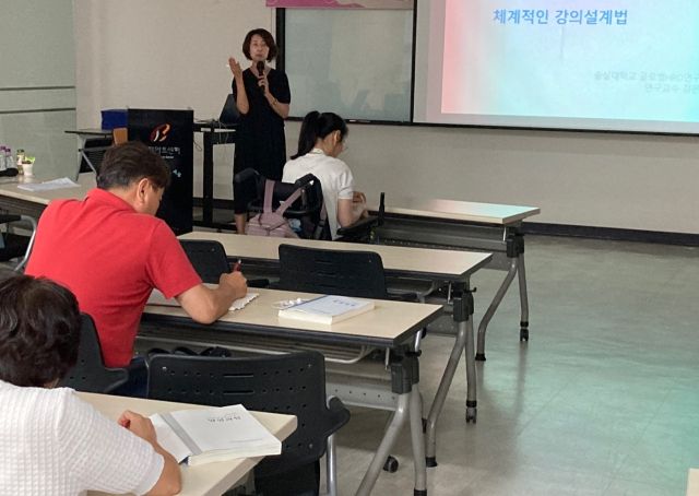 인천시장애인권익옹호기관의 장애인 학대 예방 교육 모습. 인천사서원 제공