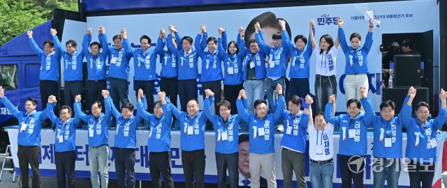 더불어민주당 이재명 후보, 선거운동 첫 날 화성특례시 동탄 유세 [포토뉴스]