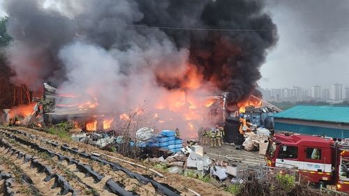 양주 은현면 배터리창고 화재현장. 경기북부소방재난본부 제공