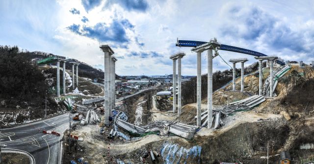 제266회 뉴스 부문 우수상을 수상한 ‘처참한 서울세종고속도로 교량 붕괴 현장’. 윤원규기자