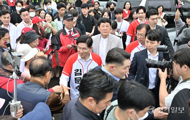 국민의힘 김문수 후보, 동탄에서 지지 호소 [포토뉴스]