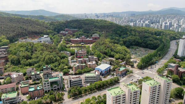 야탑동 중앙도서관 일대 전경. 성남시 제공