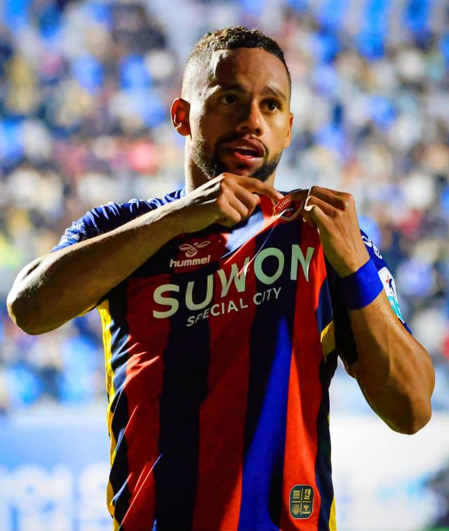 여림 이적을 예고하고 있는 수원FC의 브라질 공격수 안데르손.수원FC 제공