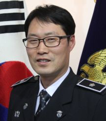 이상신 화성직업훈련교도소 교감