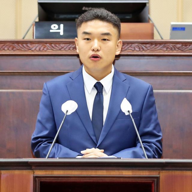 한채훈 의왕시의원이 10일 5분 자유발언을 하고 있다. 의왕시의회 제공