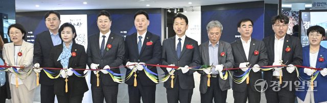 만화, 시대와 민주주의를 그리다展 [포토뉴스]