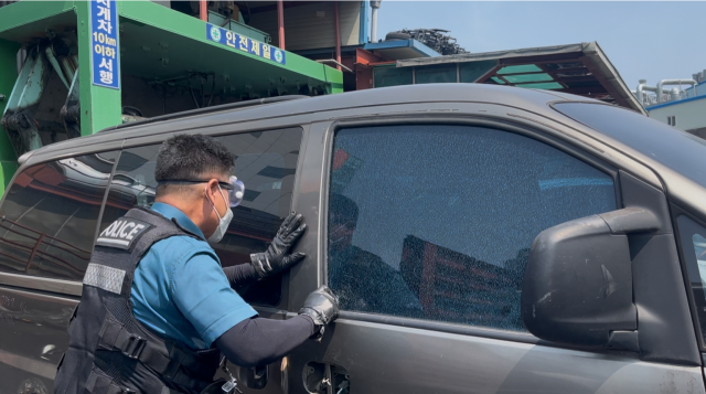 경찰이 레스큐미 장비를 이용해 훈련을 진행하고 있다. 부천원미경찰서 제공