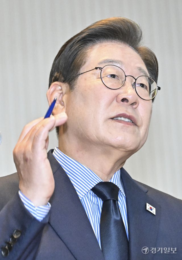 이재명 대선 후보, 정치 고향 성남에서 기자회견 [포토뉴스]