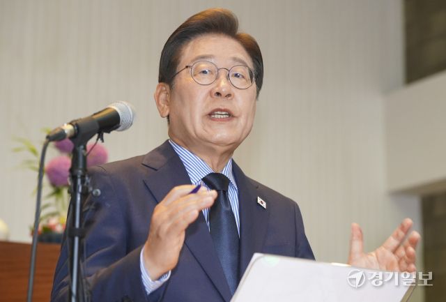 이재명 대선 후보, 정치 고향 성남에서 기자회견 [포토뉴스]