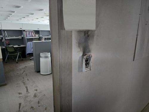 부천 원미구 상가건물 7층 학원 화재 현장. 부천소방서 제공