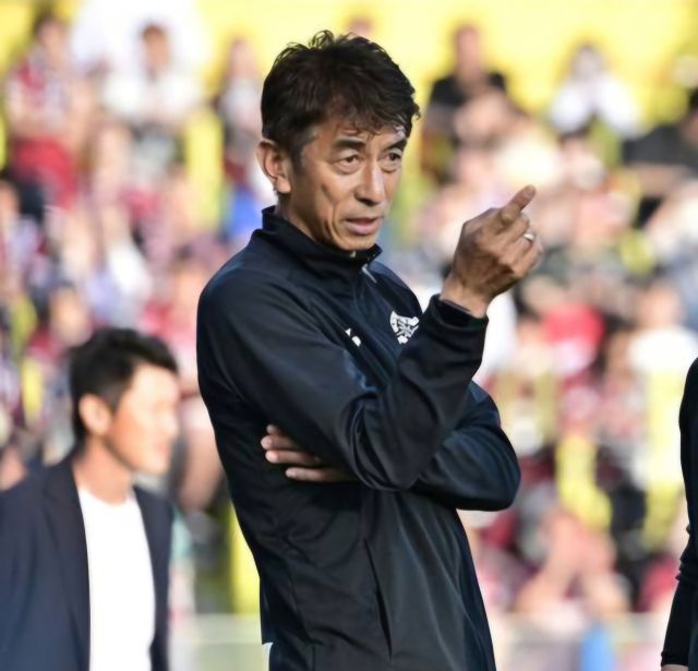 창단 30주년 수원 삼성에 합류하는 일본축구 전략가 이하라 마사미 코치.가시와 레이솔 제공