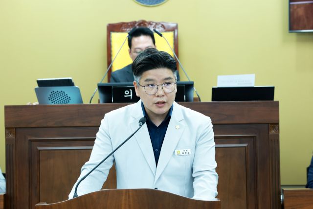 최영보 위원이 제1차 본회의 5분 자유발언을 통해 정책 개선의 필요성에 대해 이야기 하고 있다. 양평군의회 제공