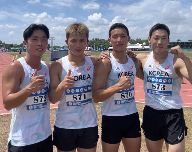 2025 태국오픈국제육상대회 남자 400m 계주서 올 시즌 국내 단일팀 최고기록을 작성하며 금메달을 획득한 안양시청의 준족들. (왼쪽부터 김길훈, 문해진, 배건율, 장민호).안양시청 제공