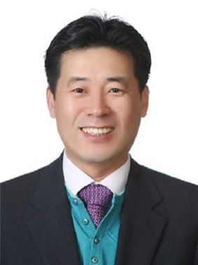 정광량 시의회 사무국장