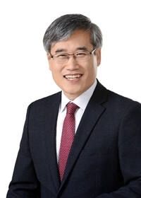 김진용 전 인천경제자유구역 청장. 경기일보 DB