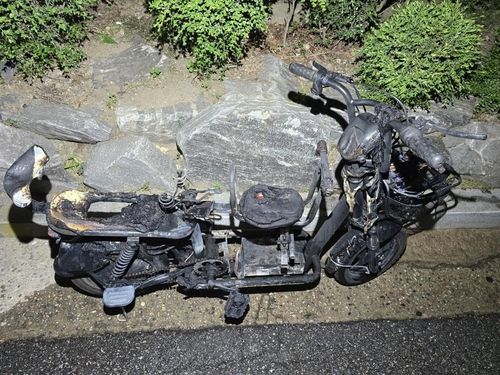 부천 원미구 아파트 전기자전거 화재 현장. 부천소방서 제공