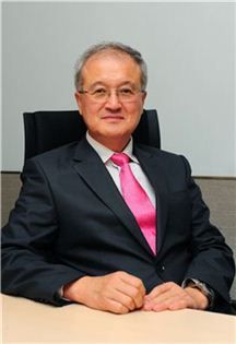 성기학 영원무역 회장. 영원무역