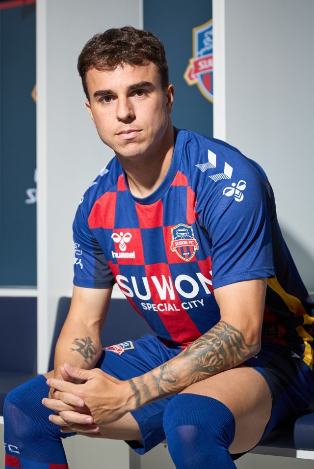 수원FC가 영입한 멀티 플레이메이커 안드리고.수원FC 제공