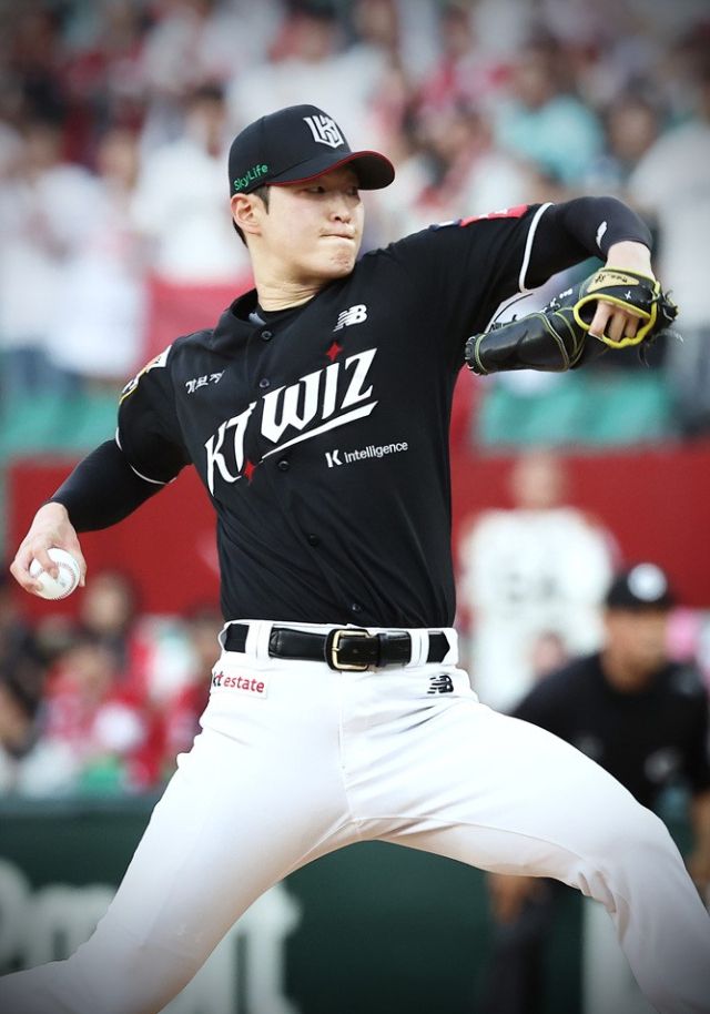 군 전역 후 KT 마운드의 핵심 선수로 돌아온 ‘반전 카드’ 배제성.KT 위즈 제공