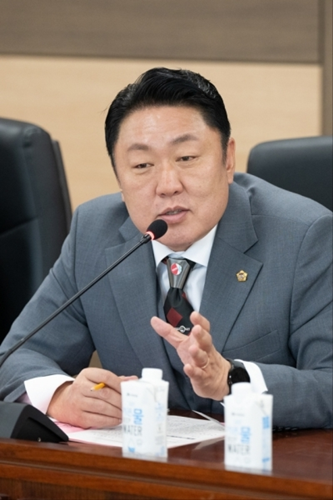 신충식 인천시의원(무소속·서구4). 인천시의회 제공