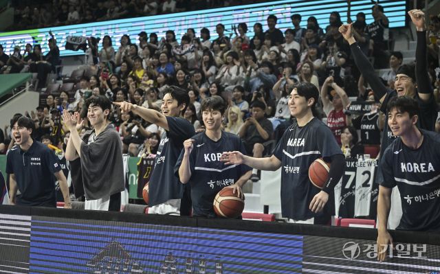 대한민국 남자농구 대표팀, 카타르와 평가전에서 90-71로 승리 [포토뉴스]