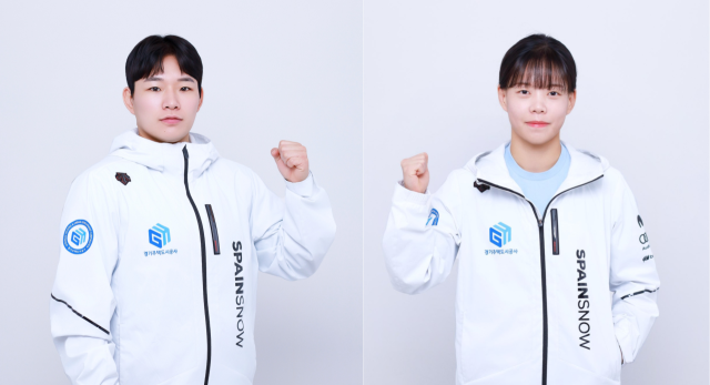 여자 레슬링 국가대표로 선발된 GH의 정서연(왼쪽)과 김진희.GH 레슬링팀 제공