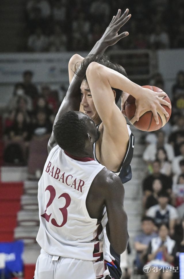 대한민국 남자농구 대표팀, 카타르와의 평가전 2차전에서 95-78로 승리 [포토뉴스]