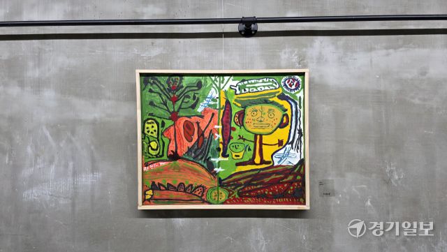 고색뉴지엄에서 진행 중인 ‘동네야 놀자展’에 전시된 ‘새벽빛장애인학교’ 참여자의 작품. 이나경기자