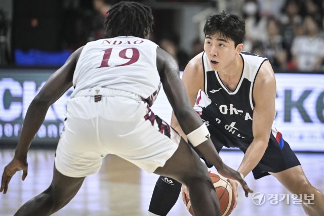 대한민국 남자농구 대표팀, 카타르와의 평가전 2차전에서 95-78로 승리 [포토뉴스]