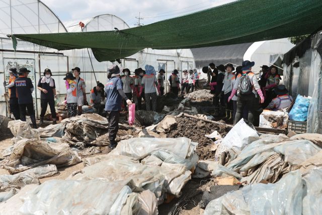 집중호우 피해현장 봉사활동. 가평군 제공