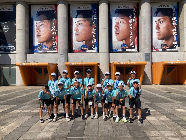 인천시 유소년 축구 대표팀 선수들이 ‘2025 한일 친선 주니어 축구대회’ 일정 도중 기념 사진을 찍고 있다. 인천시체육회 제공