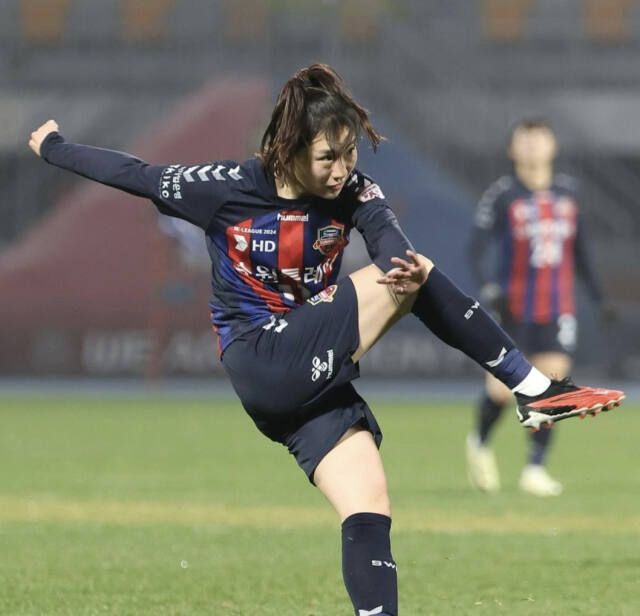 수원FC 위민의 ‘국가대표 공격수’ 강채림이 캐나다 몬트리올로 이적 예정이다. 수원FC 제공