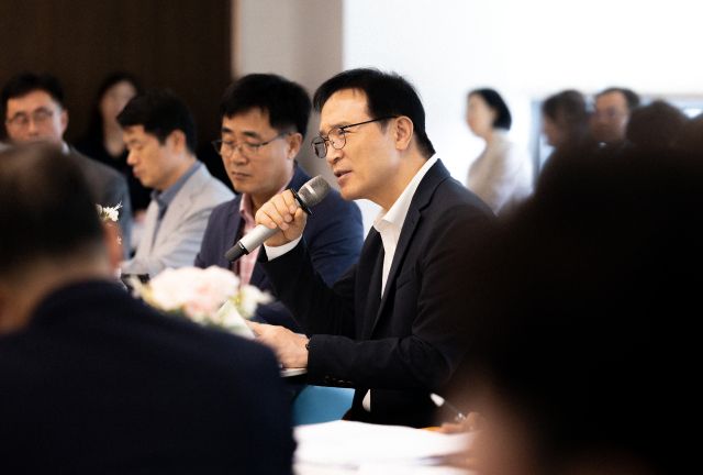 임태희 경기도교육감이 4일 ‘2025년 2분기 직속기관장 협의회'에서 인사말을 하고 있다. 경기도교육청 제공