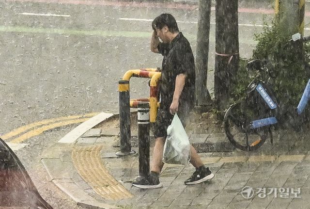 퇴근길 수도권 기습폭우 [포토뉴스]