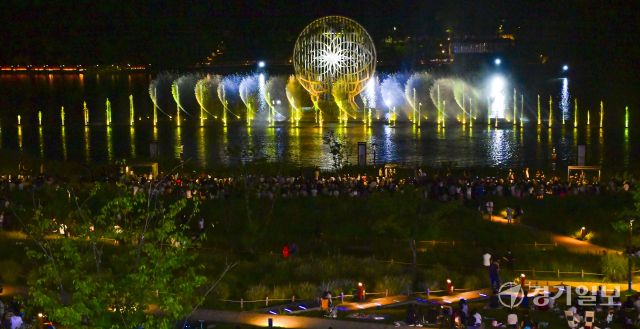 무더위를 식히는 동탄 루나쇼 [포토뉴스]