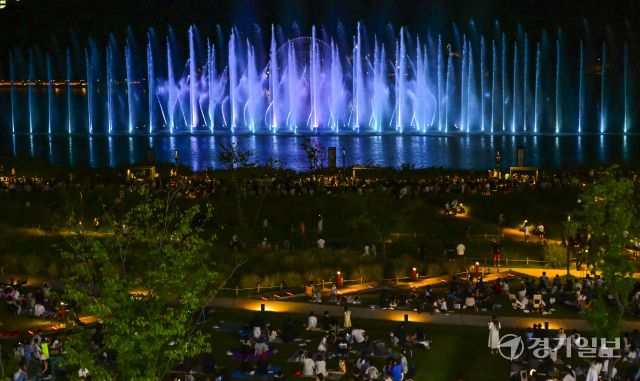 무더위를 식히는 동탄 루나쇼 [포토뉴스]