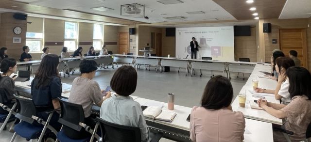 경기도교육청이 전국 시도교육청 최초로 장학 이력 관리 기반 플랫폼을 구축했다. 경기도교육청 제공