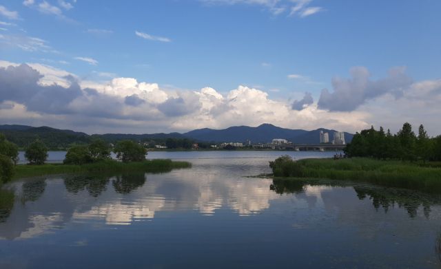 팔당호 전경. 한강유역환경청 제공